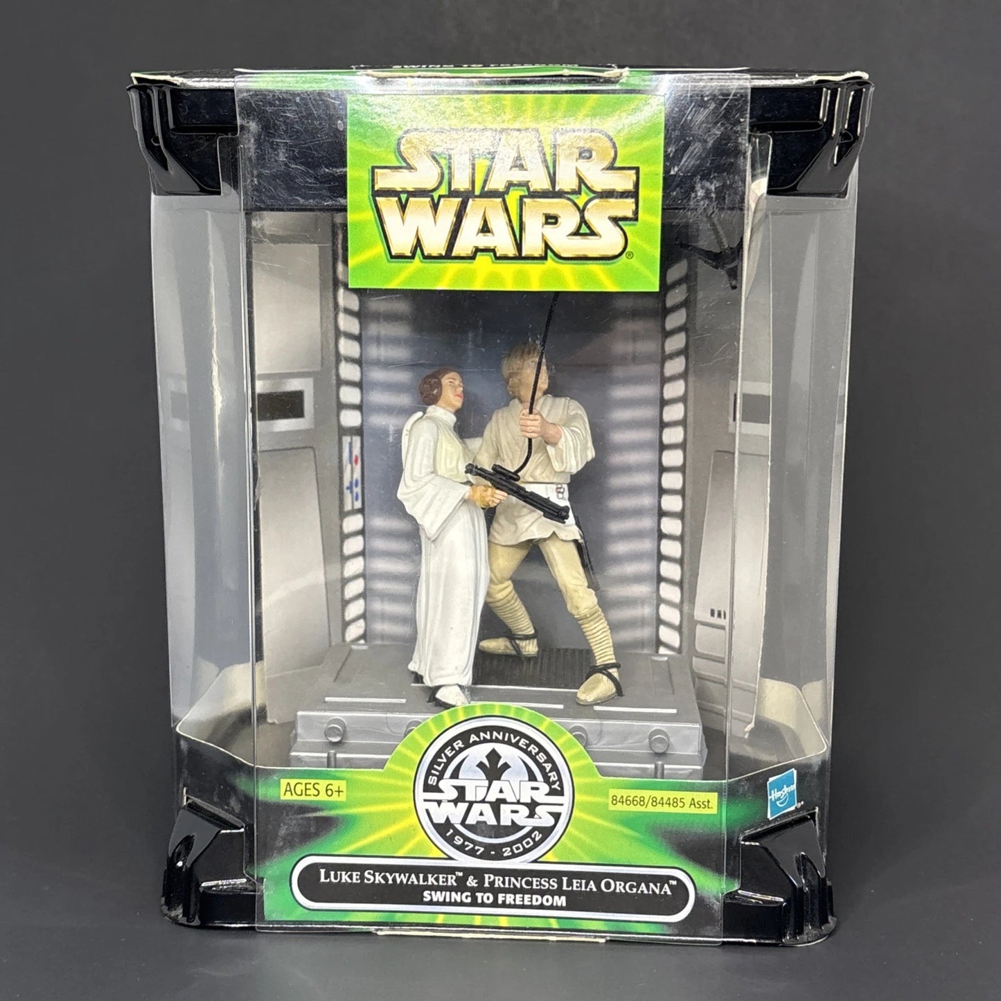 Star Wars Luke Skywalker & Princess Leia Figure